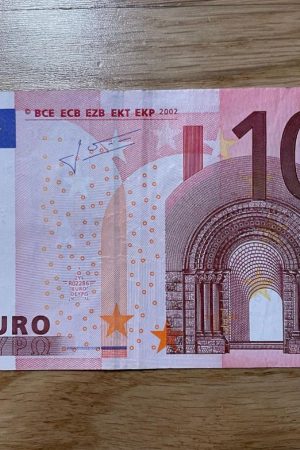 Buy 10 euro prop money bills